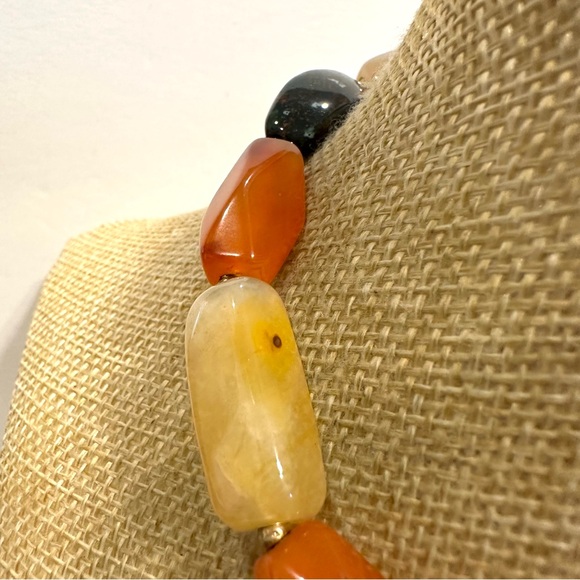 Gorgeous Multi Gemstone Genuine Necklace- orange, ivory, black - Agate - Picture 5 of 13